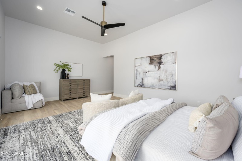 42-web-or-mls-RunawayBay-36