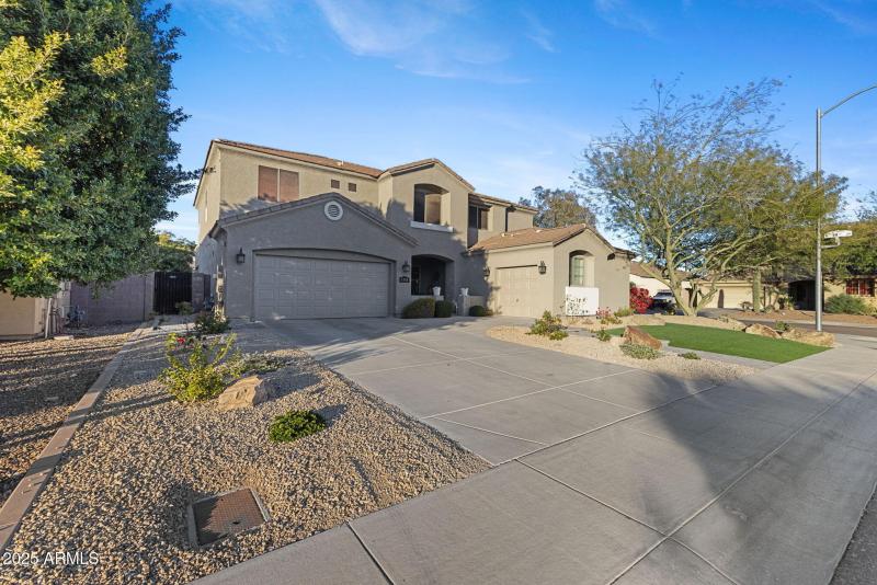 4-web-or-mls-2a - Home Front