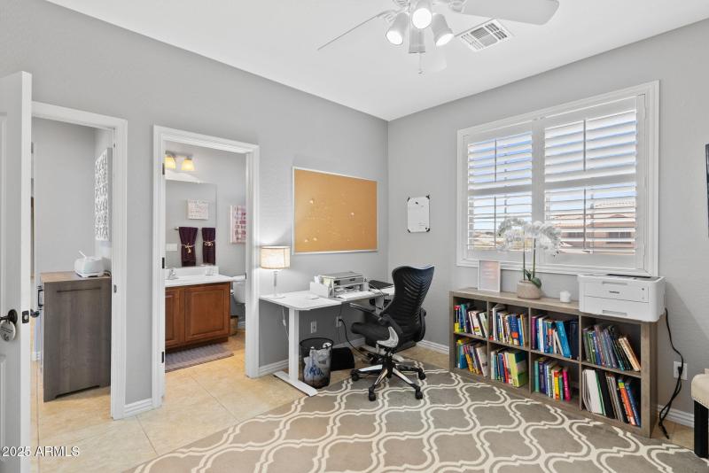 27-web-or-mls-23 - Upstairs Ensuite Bedr