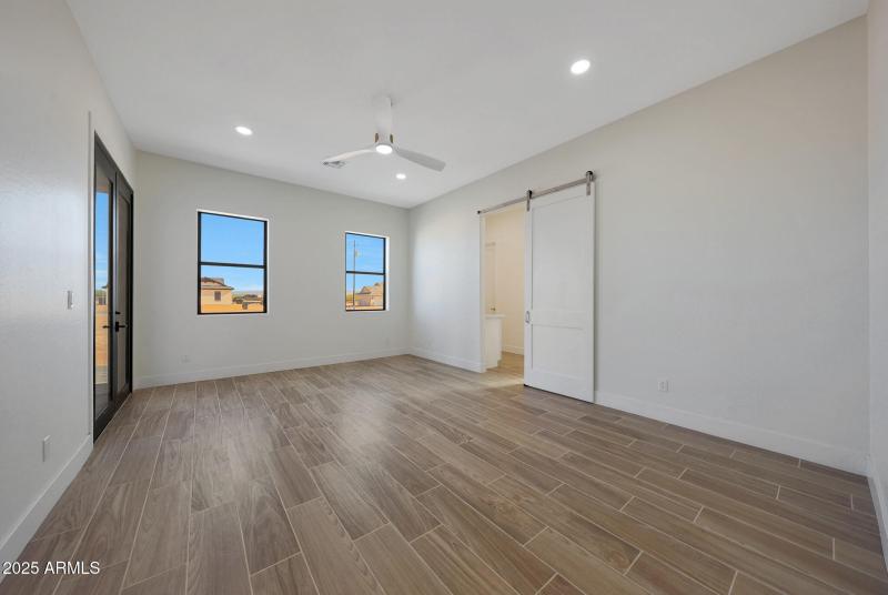 B (24) Master Bedroom