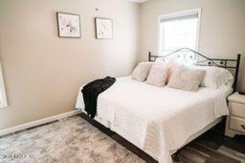 Primary Bedroom Donwstairs