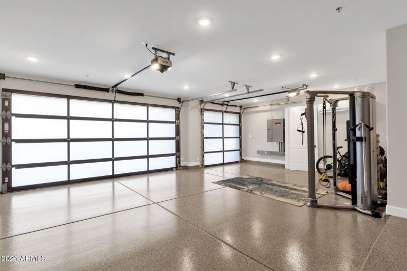 043_Garage