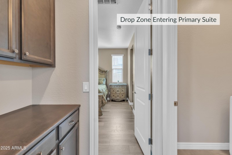 Drop Zone + Extra Storage