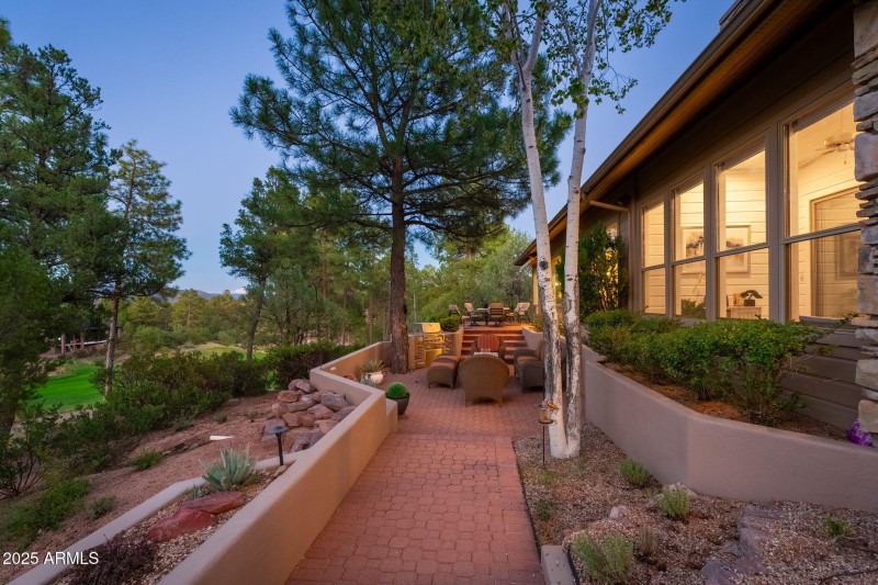 2202 E Feather Plume Ln - 59