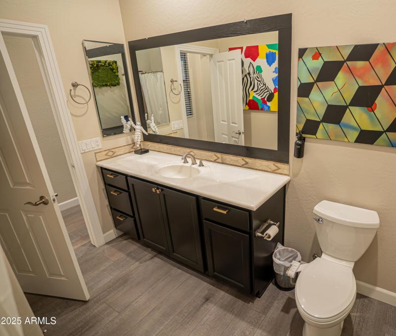 2nd Bathroom