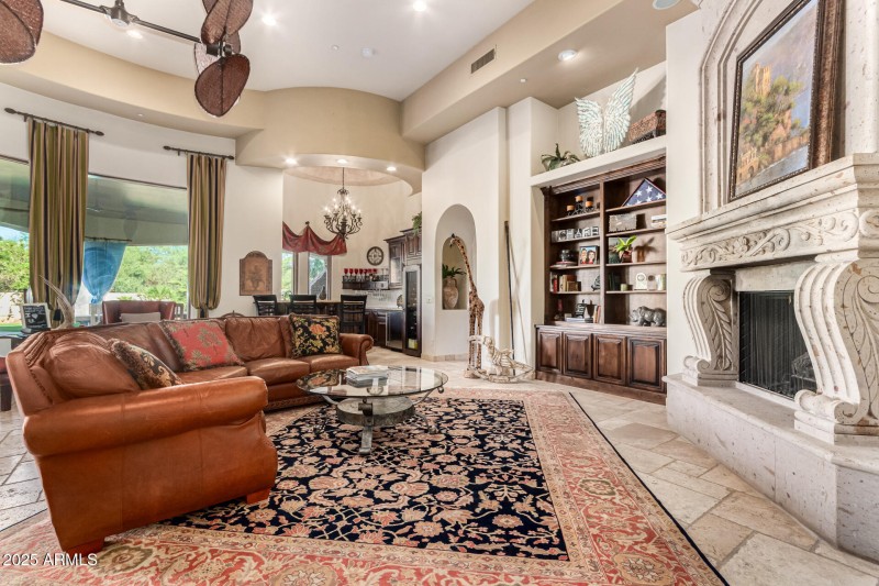 Great Room with Fireplace