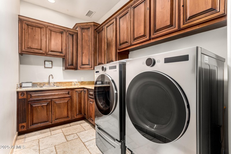 Large Laundry Room