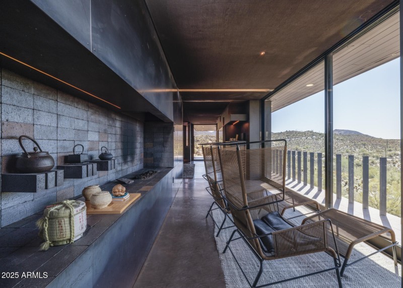 Hidden Valley Desert House