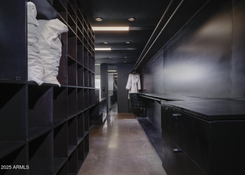 Hidden Valley Desert House