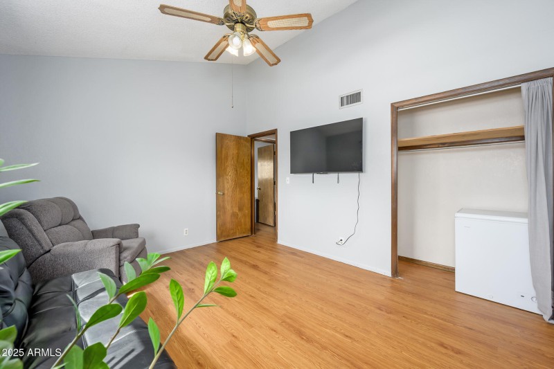 834 E FOUNTAIN ST 4 - Photo 28