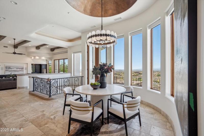 Breakfast Nook