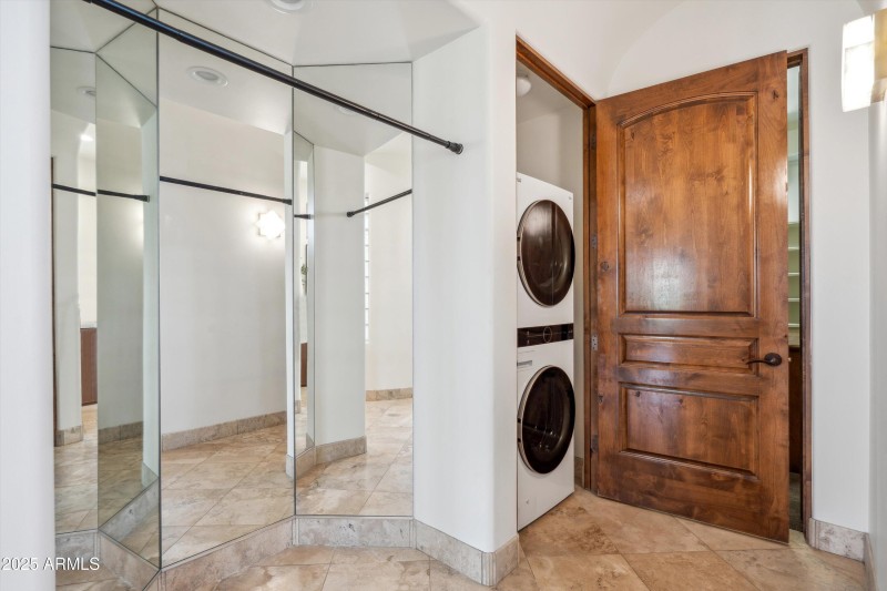 Primary Bed washer dryer