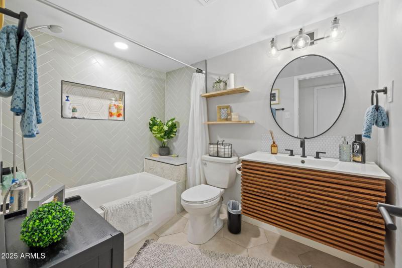 Hall Bathroom