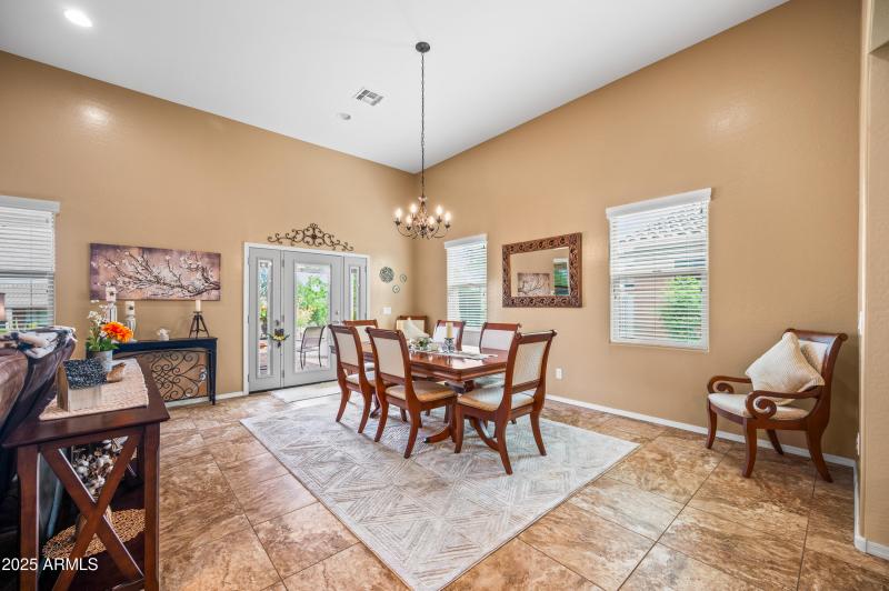 42774EDarterDrive-27