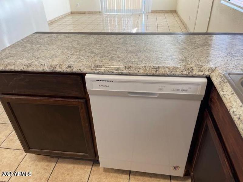 20210209065724928241000000-o