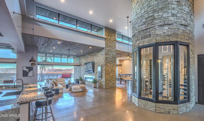 Great Rm - wide toward wine rm