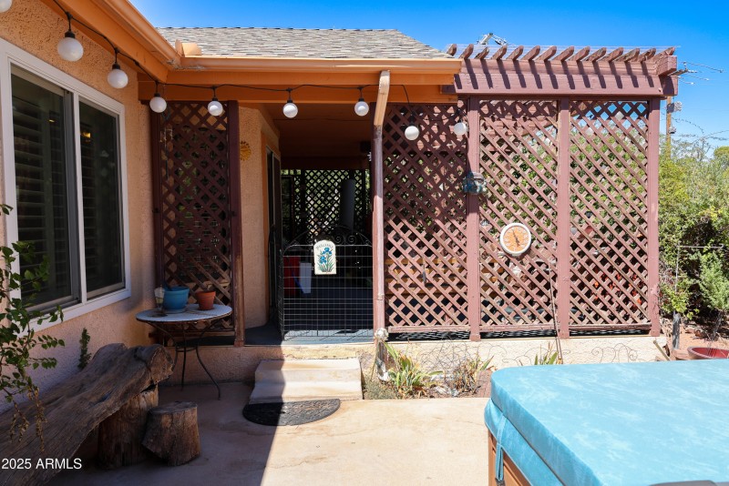 Settlers Circle Patio