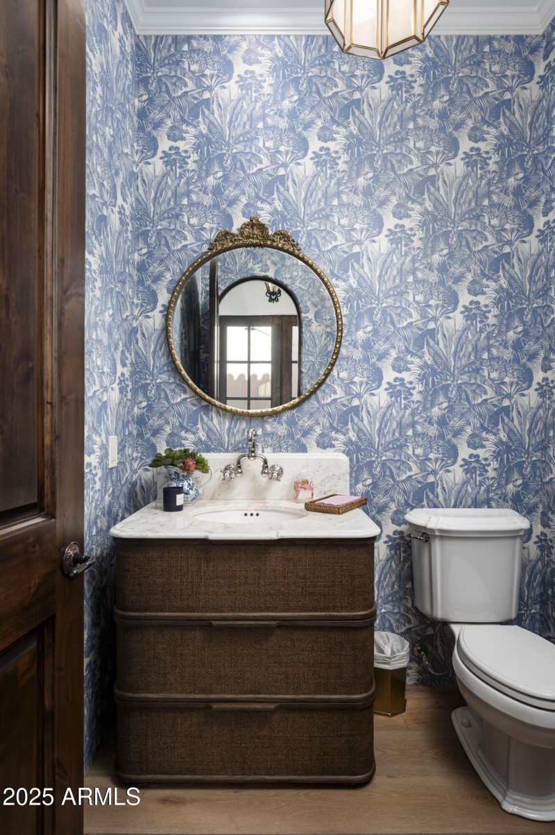 Powder bath