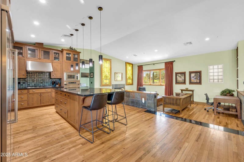 5926 E Vernon Ave-21