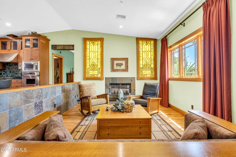 5926 E Vernon Ave-33