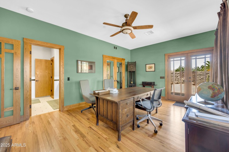 5926 E Vernon Ave-39