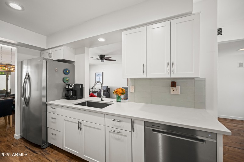 Kitchen 1