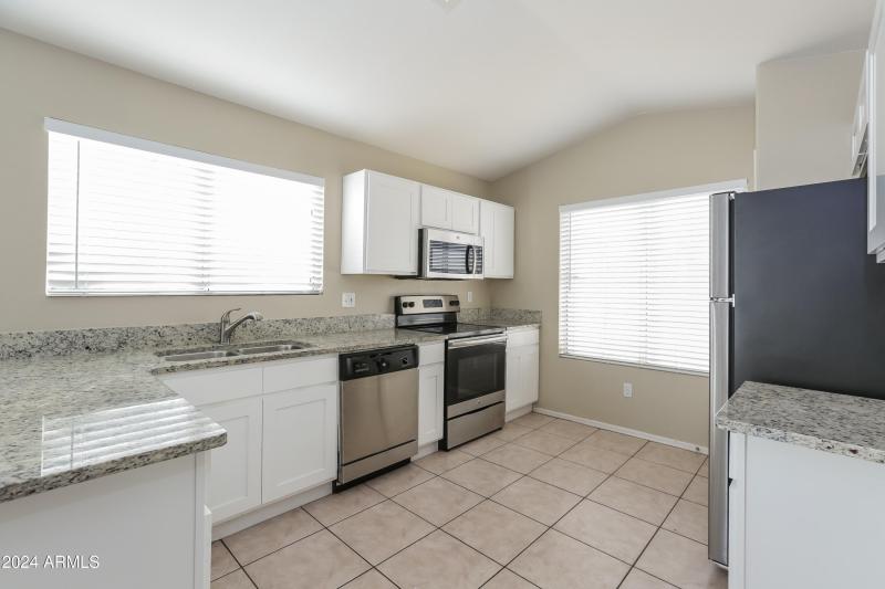 007-photo-kitchen-7689772