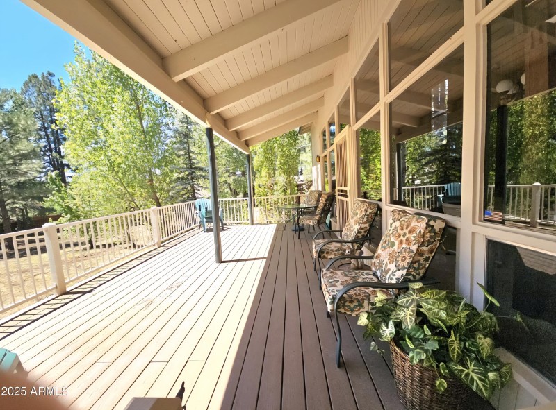 Deck full