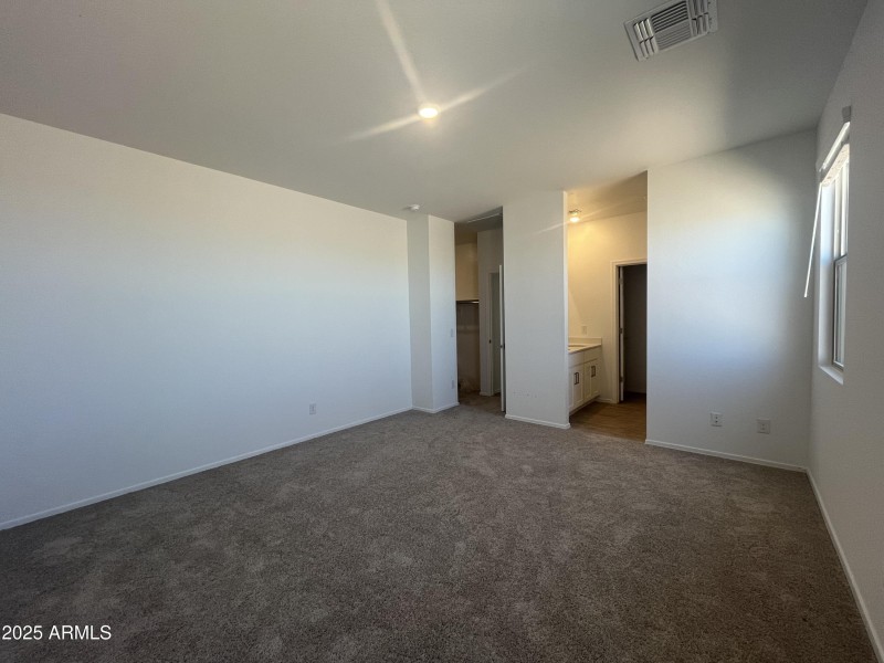 16 - Primary Suite