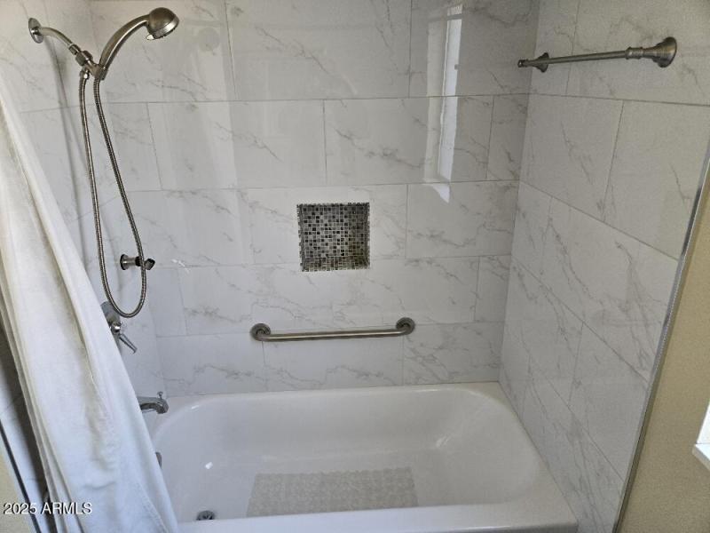 20250822_123719_resized