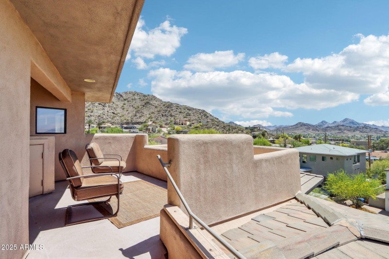 Front Patio with City Views