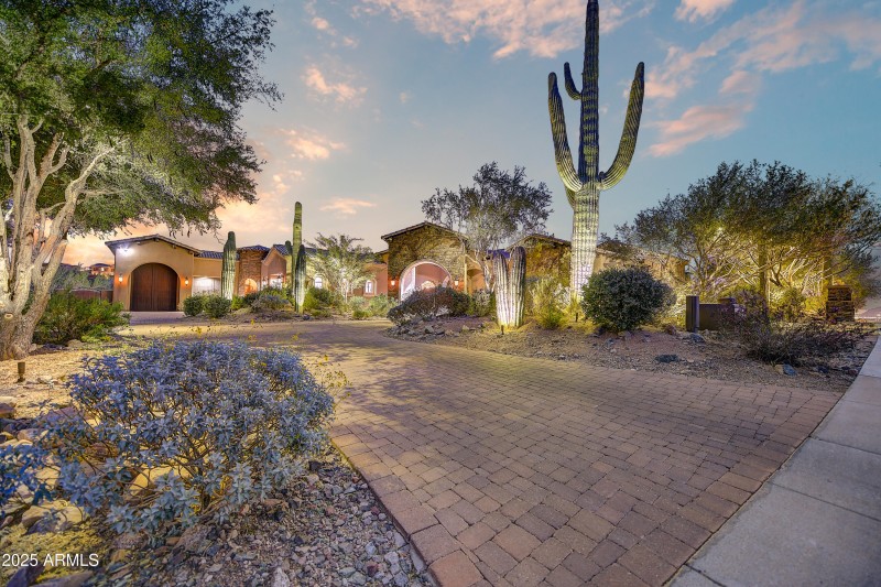 Twilight Entry with Desert Charm