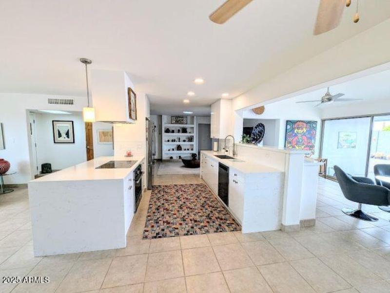 644 E La Jolla kitchen area 1