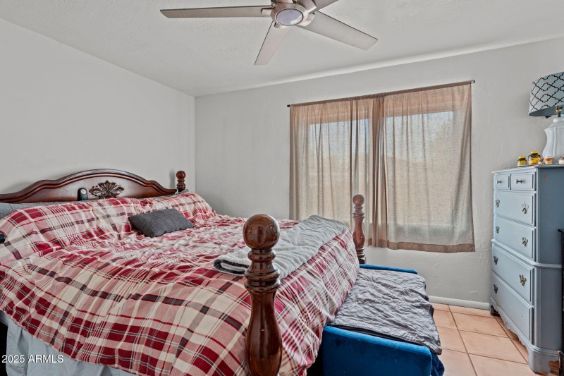 10-web-or-mls-DSC07082