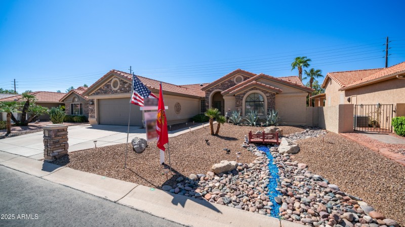 10641 E Coopers Hawk Dr Exterior Photos-