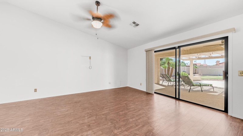 10641 E Coopers Hawk Dr (4)