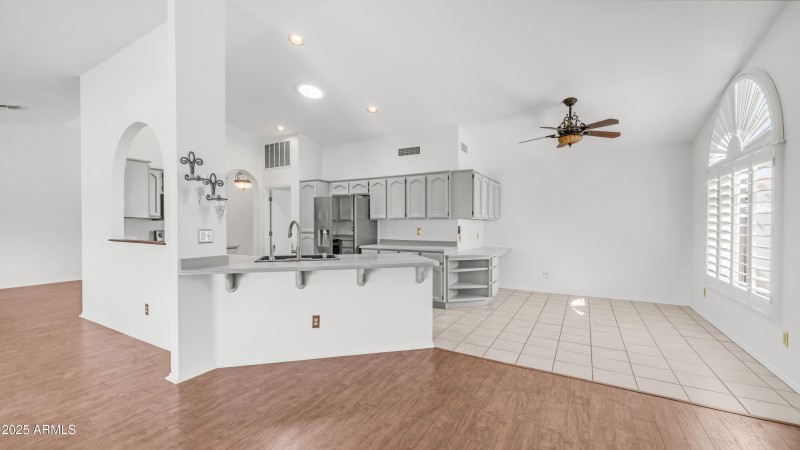 10641 E Coopers Hawk Dr (6)