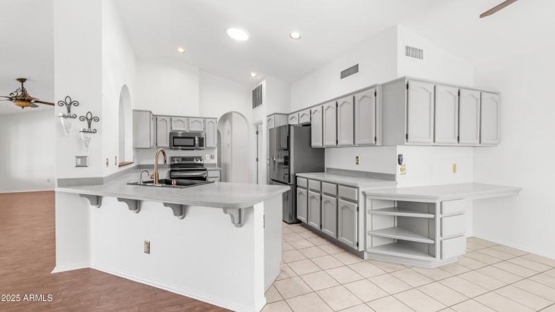 10641 E Coopers Hawk Dr (7)