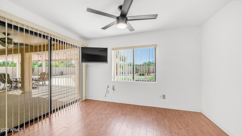 10641 E Coopers Hawk Dr (17)