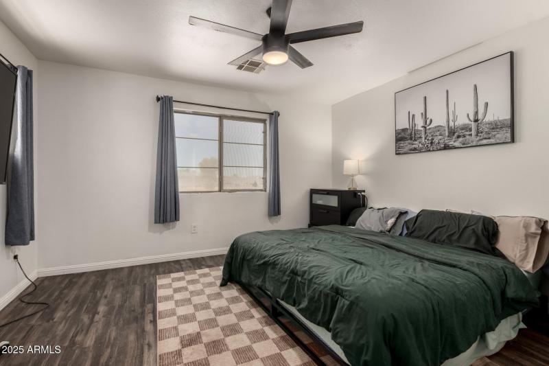 Owner suite bedroom