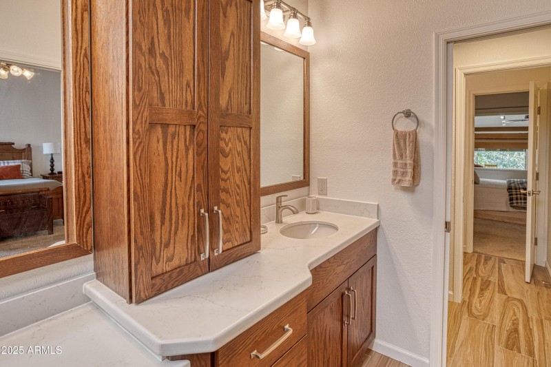 PAX_1052_AuroraHDR2019-edit