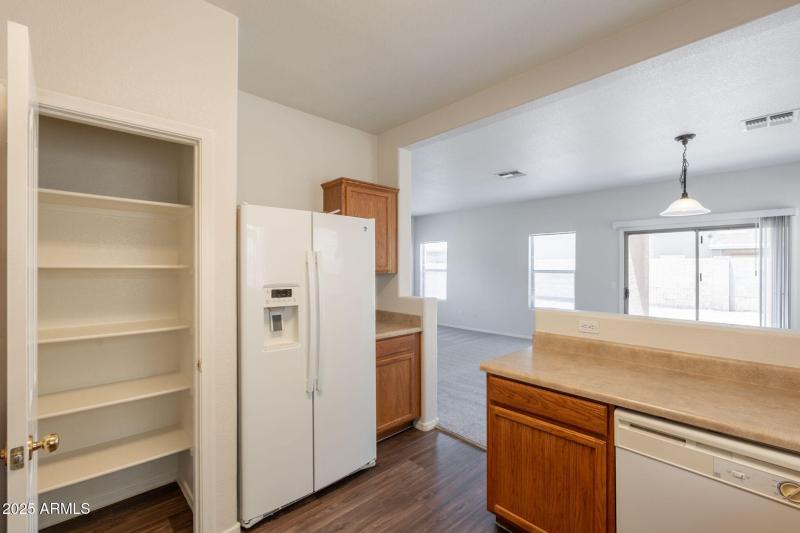 16-web-or-mls-82nd-16