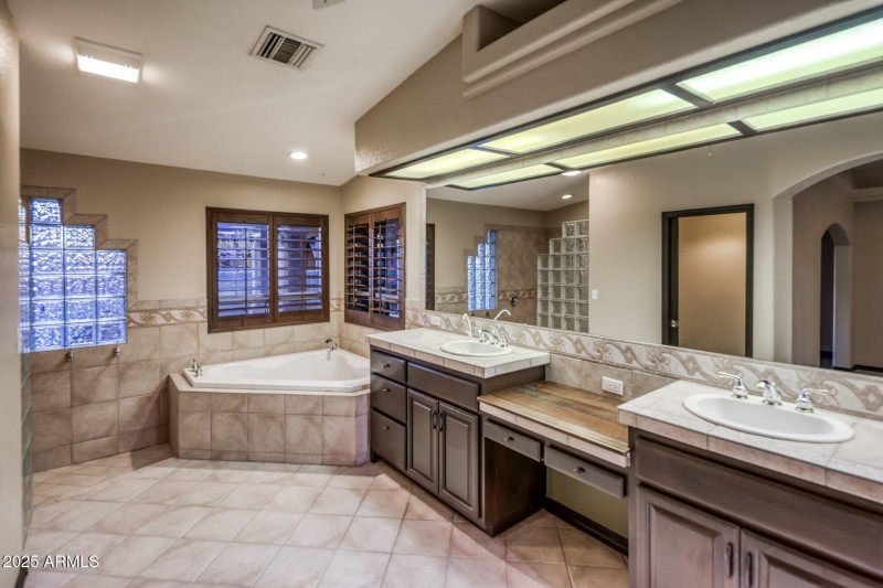 017_Primary Bathroom