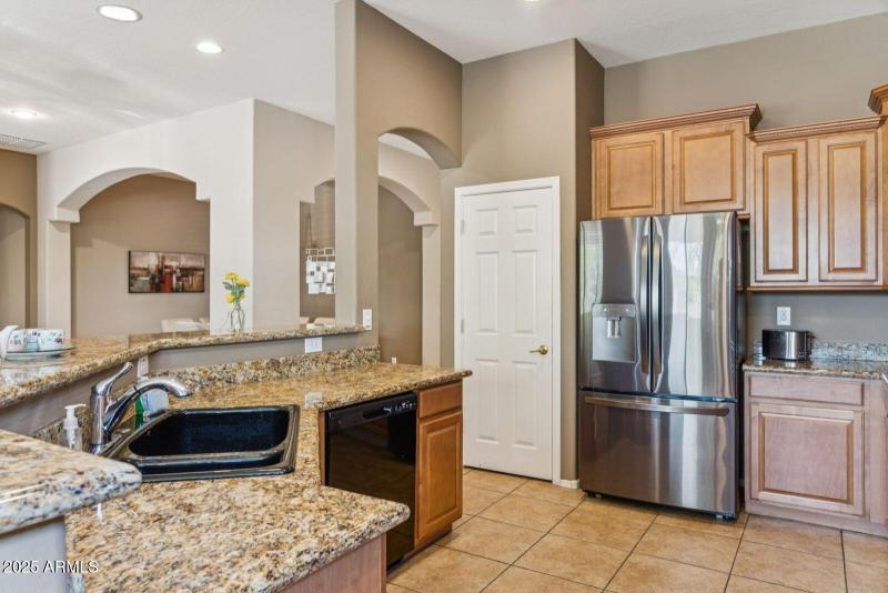 PHOTO-2025-09-02-12-01-06 2