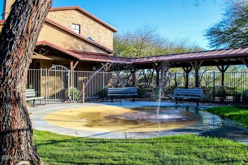 d534564eed214a7f958bc177e44ca46f