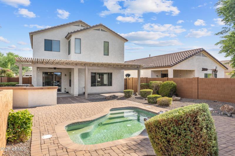 26234 W Behrend Dr-34