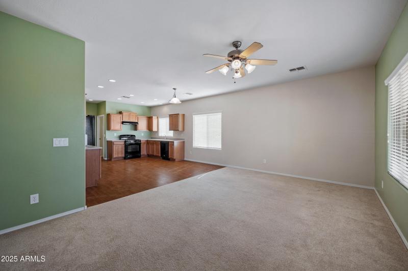 26234 W Behrend Dr-18