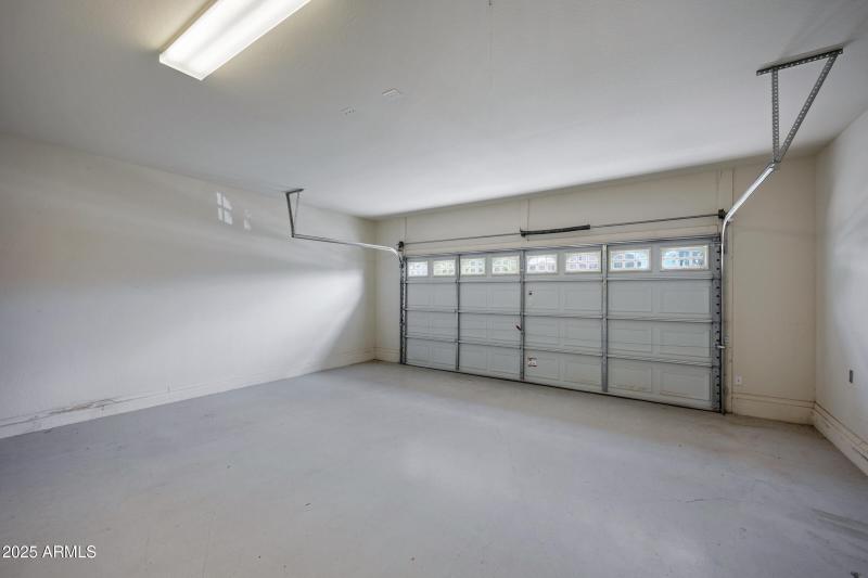 26234 W Behrend Dr-33