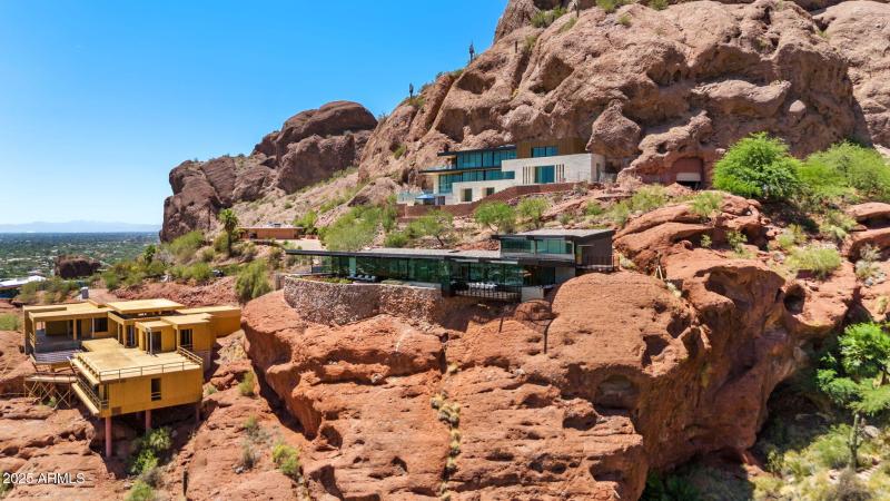 6-web-or-mls-DJI_20250620143359_0352_D (