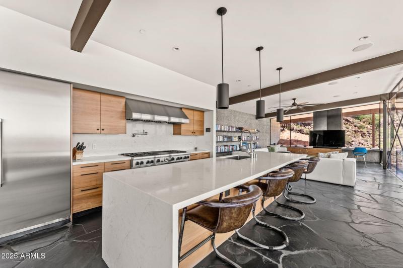 23-web-or-mls-DSC06215-HDR_1